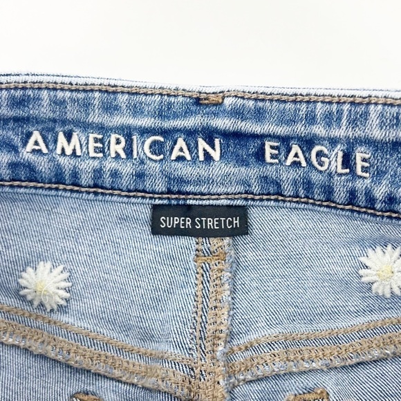 ✅ AMERICAN EAGLE Hi Rise Shortie Embroidered Daisy Stretch Denim Shorts SIZE 0 - Picture 8 of 8